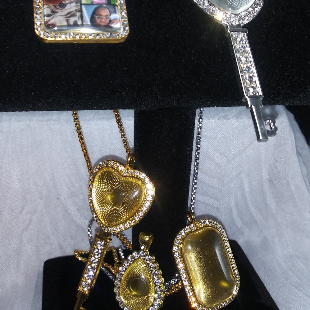 $25 Bangle & Chain Pic Set